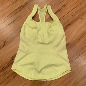 Yellow Lululemon top 🍋